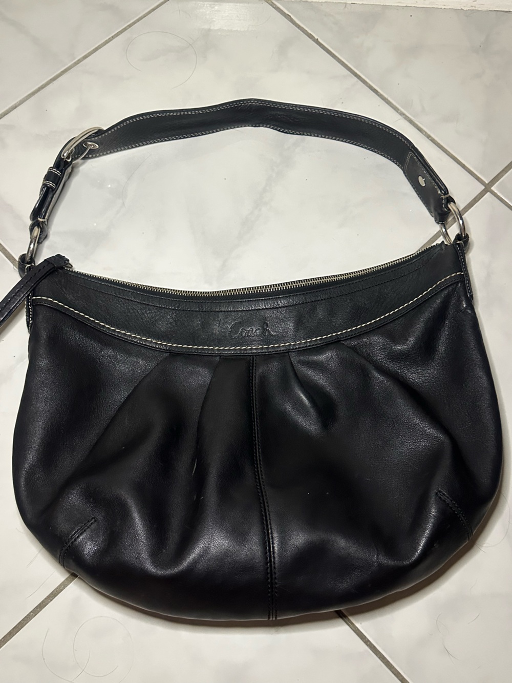 Coach Black Leather Shoulder Bag 2009